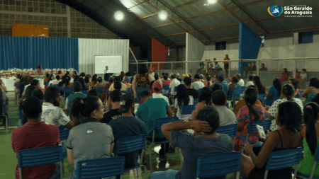 População participa de escuta pública para elaboração do PPA na Escola Raimundo Ferreira Lima