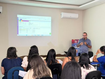 Prefeitura promove capacitação para aprimorar uso do Sistema de Gestão Escolar.