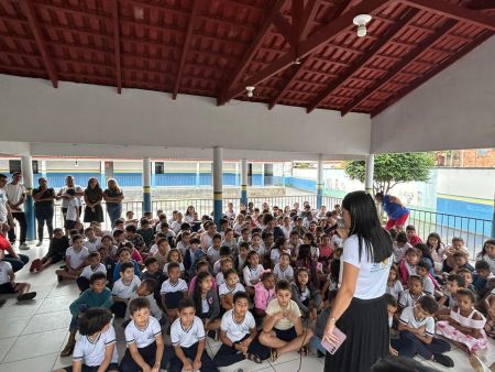 Maio Laranja: ação educativa conscientiza alunos sobre proteção de crianças e adolescentes
