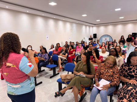 Secretaria Municipal de Educação realiza oficina de formação sobre prestação de contas do PDDE em São Geraldo do Araguaia