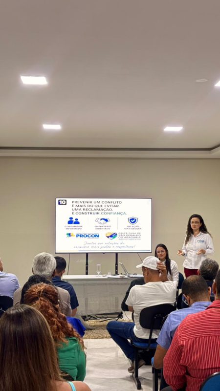 Café com Empresários incentiva participação de empresas locais nas compras públicas